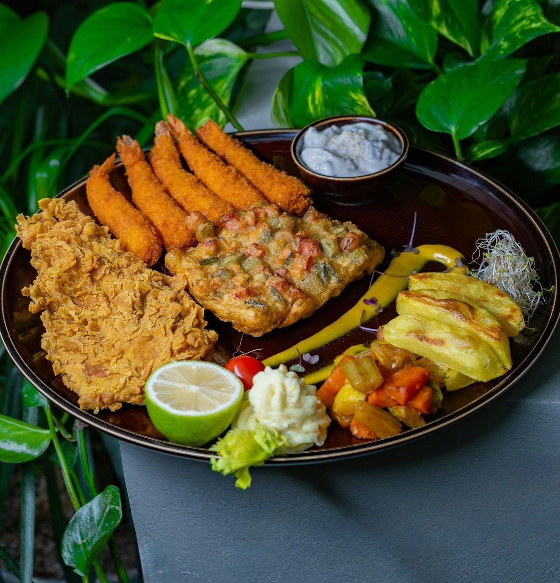 Zippy’s: Your Gateway to Genuine Hawaiian Flavors and Local Comfort Food Culture